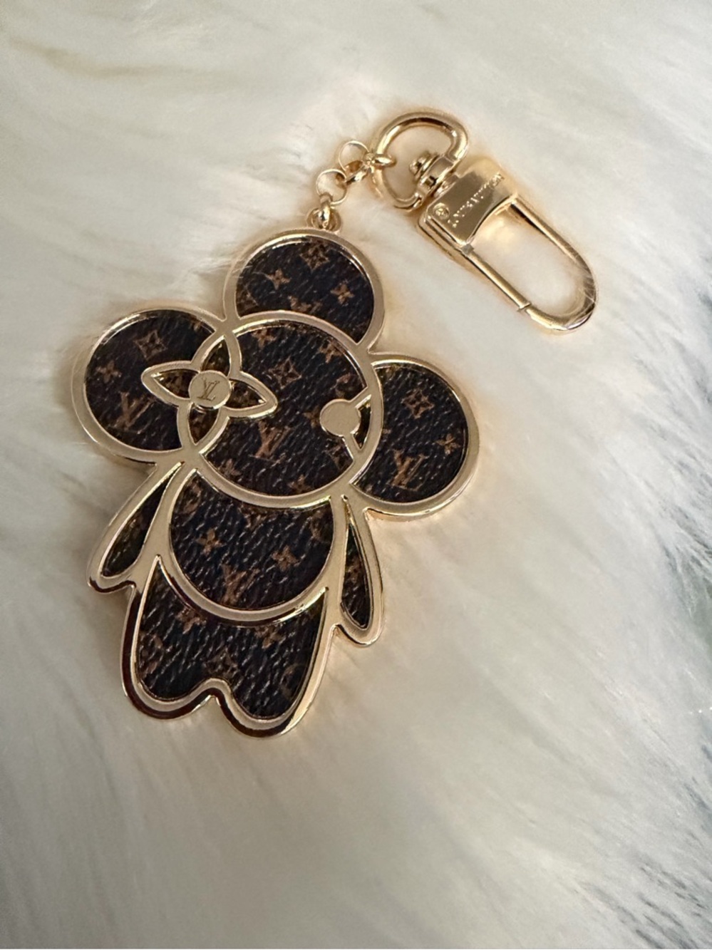 LV Vivienne Bag Charm - Picture 3 of 7